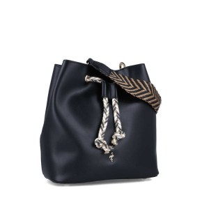 campolano-negro-500610104hd-60c40ee85d0250-41476402_fill_1200_1200-1641900228